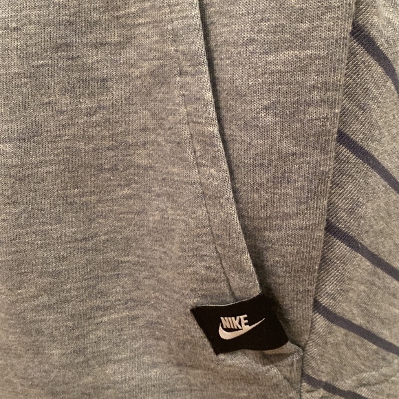 Girls Nike Tank Top - Picture 5 of 6